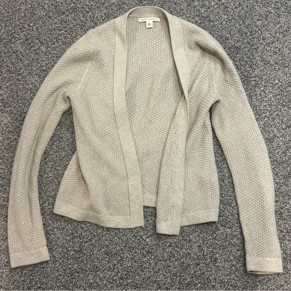 Banana Republic Cream Cardigan - Picture 2 of 6